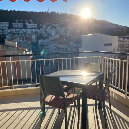 F4 120 M2 10 Minutes A Pieds Du Vieux Nice Exterior photo